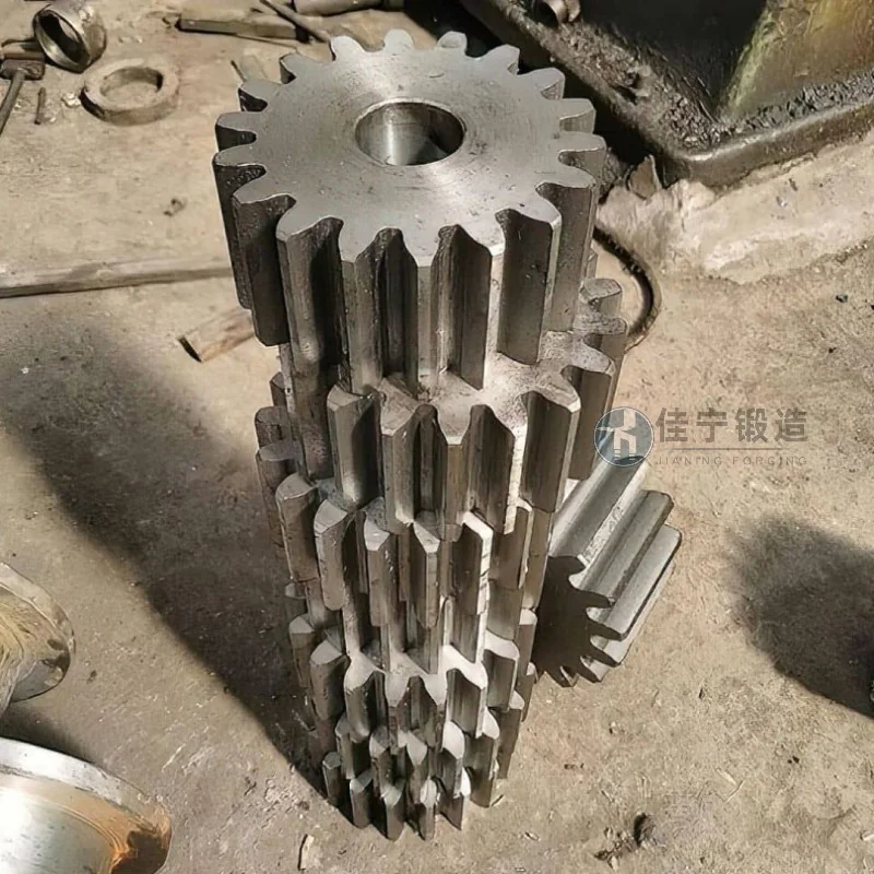 碳素钢齿圈毛坯/齿轮圈锻件/齿圈锻件厂家推荐锦正锻造